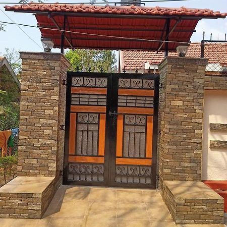 Singh Cottage 로나발라 외부 사진